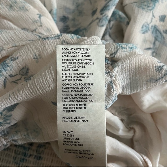 Free People Final Rose Ruched Cropped Blouse - Vintage Combo Cream Blue- Size XS - Picture 11 of 13